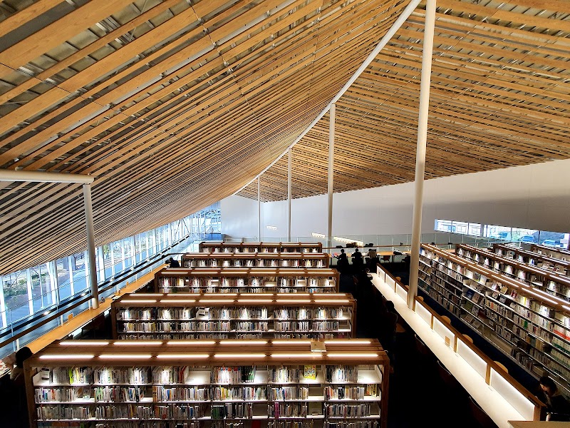 ミライｏｎ図書館