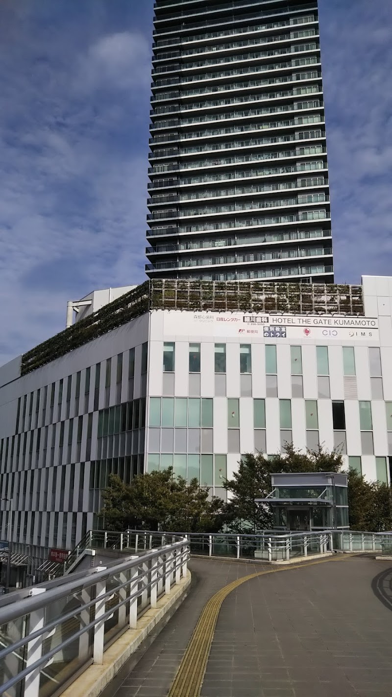 くまもと森都心プラザ 図書館