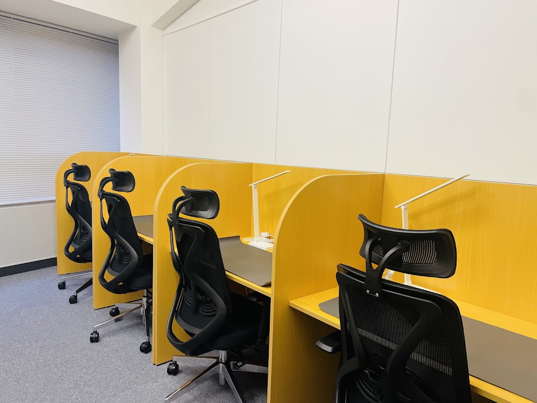 自習室 VERIA（ヴェリア）天神