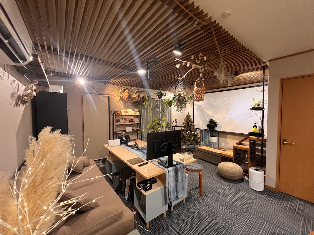 コワーキングスペース 自習室 Time and Tide