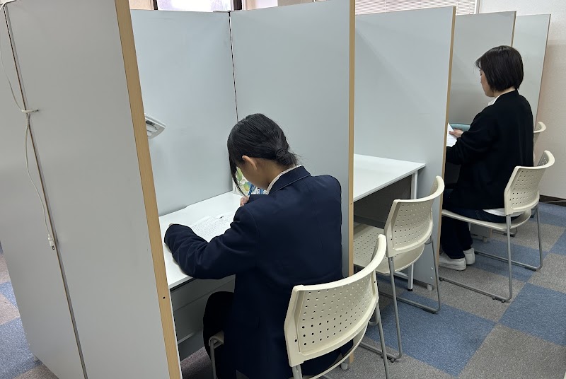 自習室アカデミックスクウェア