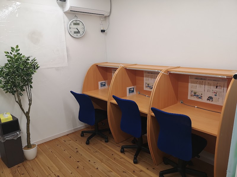 まなびブース365 野洲守山自習室 年中無休(無料駐車場完備)