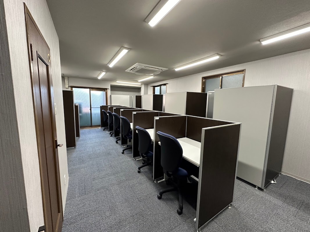 自習室プラス吹田関大前